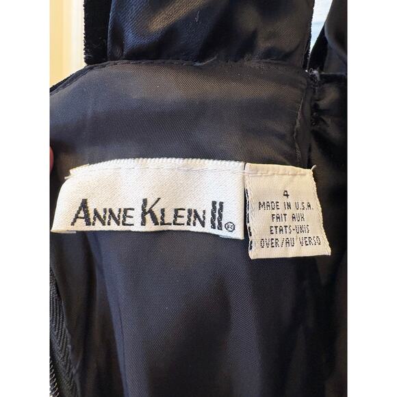Vintage Ann Klein II Velour Velvet Little Black Bodycon Dress Size 4 - Picture 3 of 11